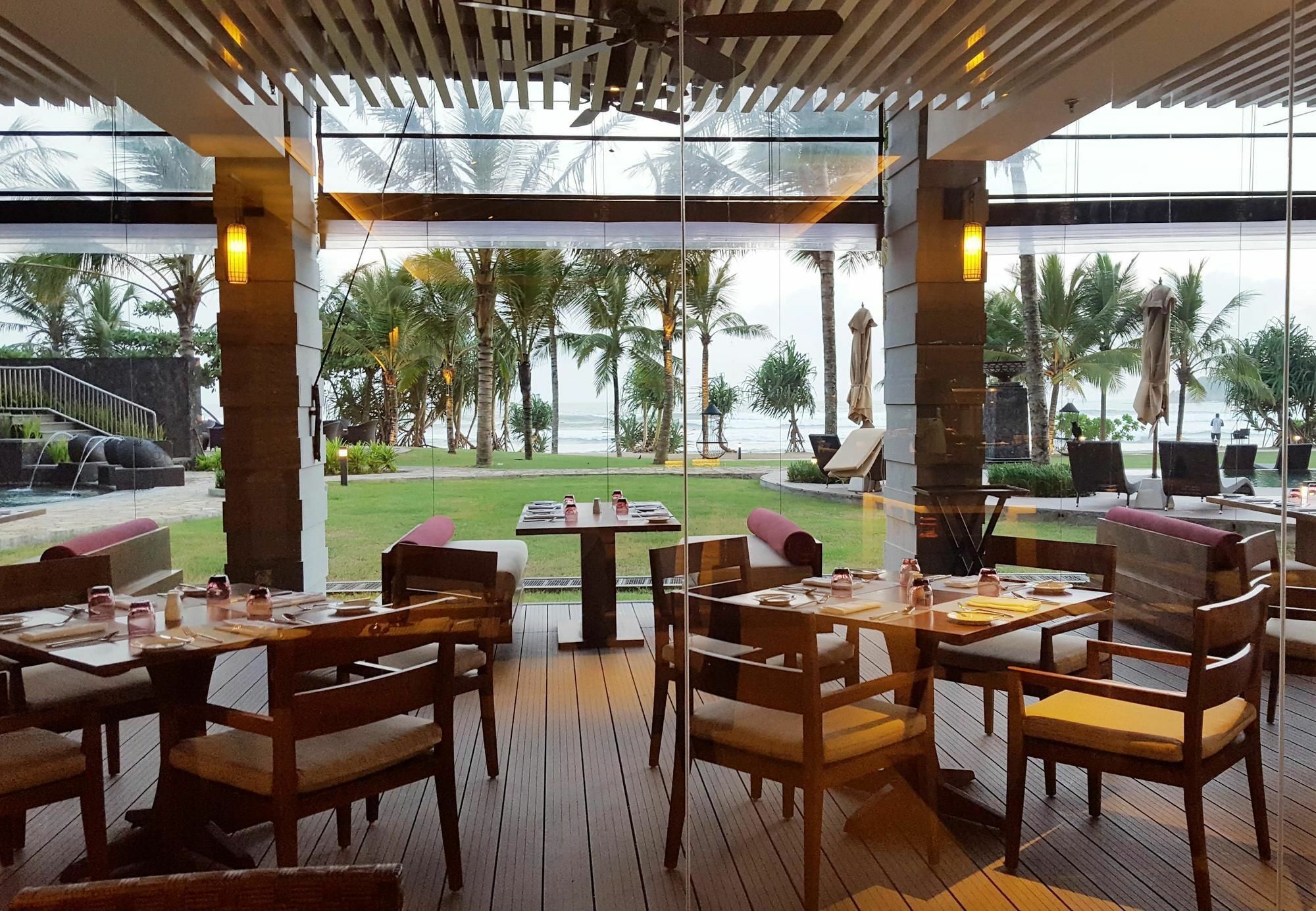Bay Marriott & Hotel 5*